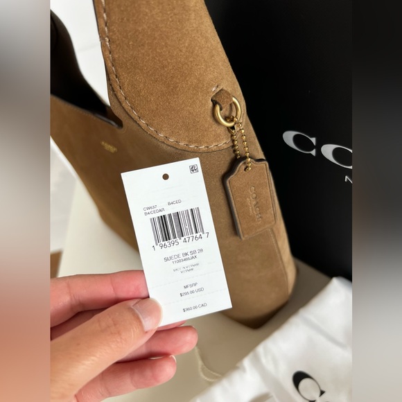 Like NEW Brooklyn Shoulder Bag 28 Perfect for Fall in No Longer Available Suede - Picture 2 of 13